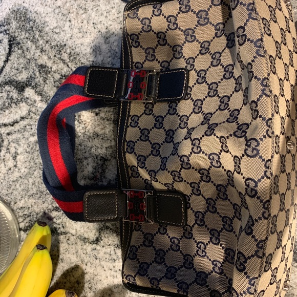 Brand new Gucci! - Picture 6 of 6